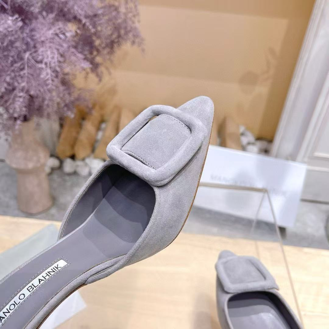 UA Manolo Blahnik Mules 7.5cm