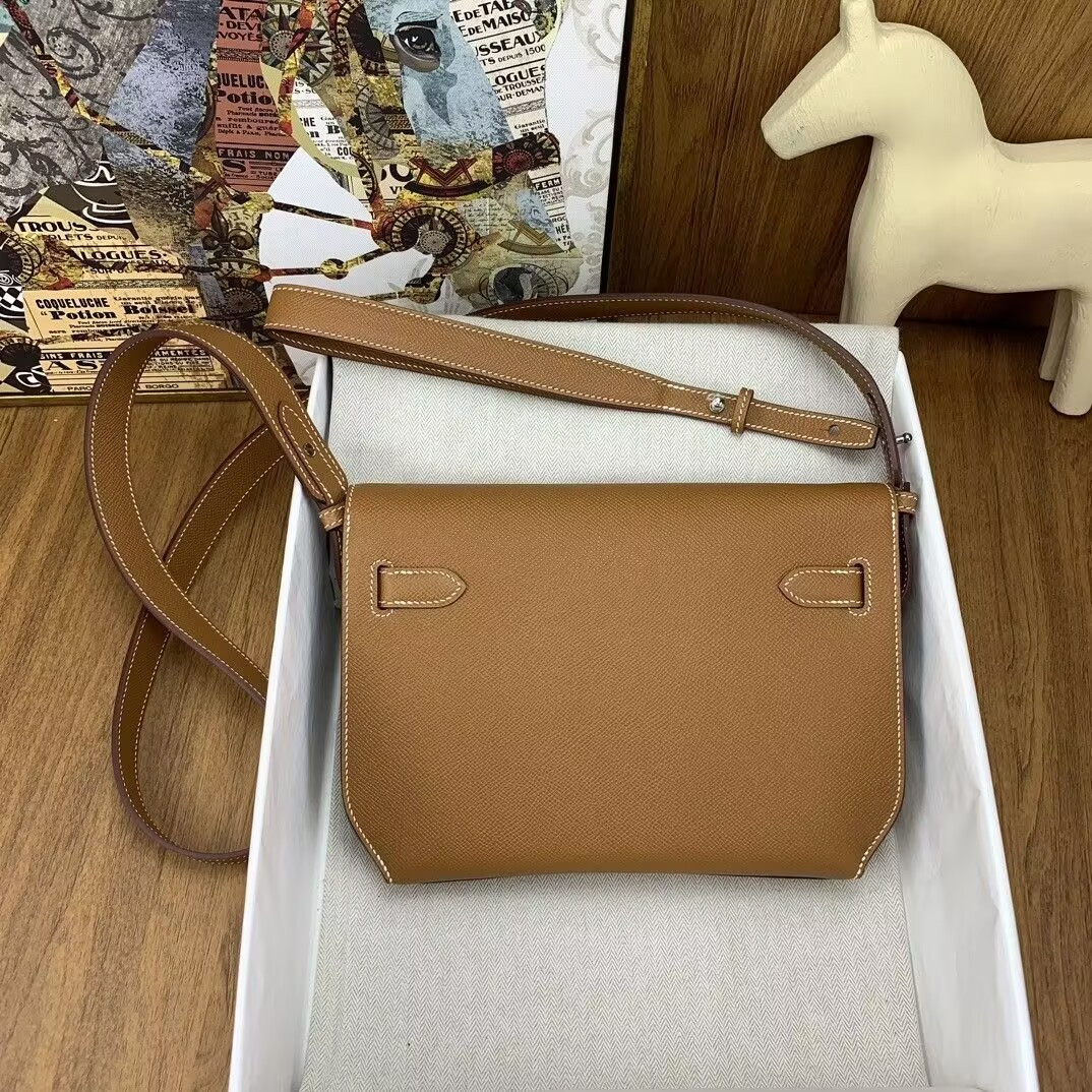 Hermès Kelly Depeches epsom 25cm