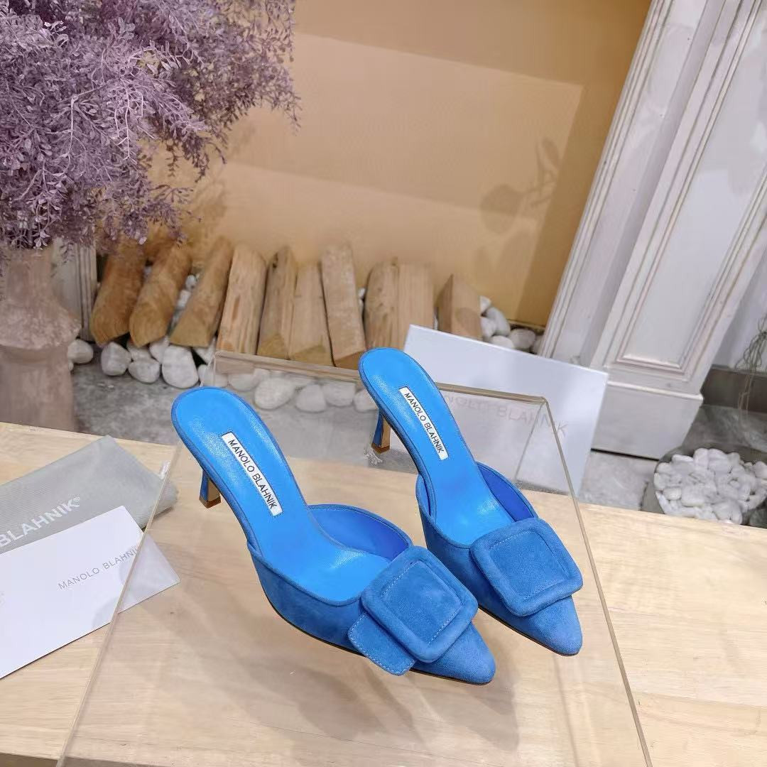 UA Manolo Blahnik Mules 7.5cm