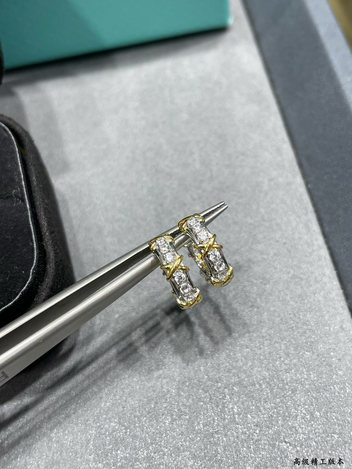 T*f*ny & co. mini cross dual-tone hoop earrings