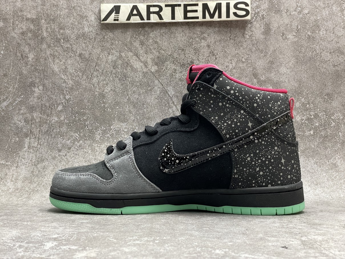 Nike Dunk SB High Premier Northern Lights