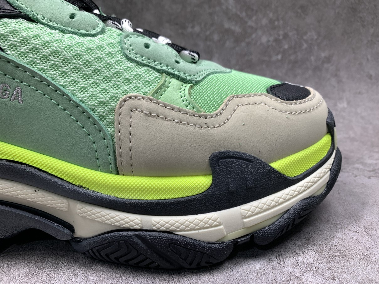 Balenciga Triple S Sneaker Very Fluo