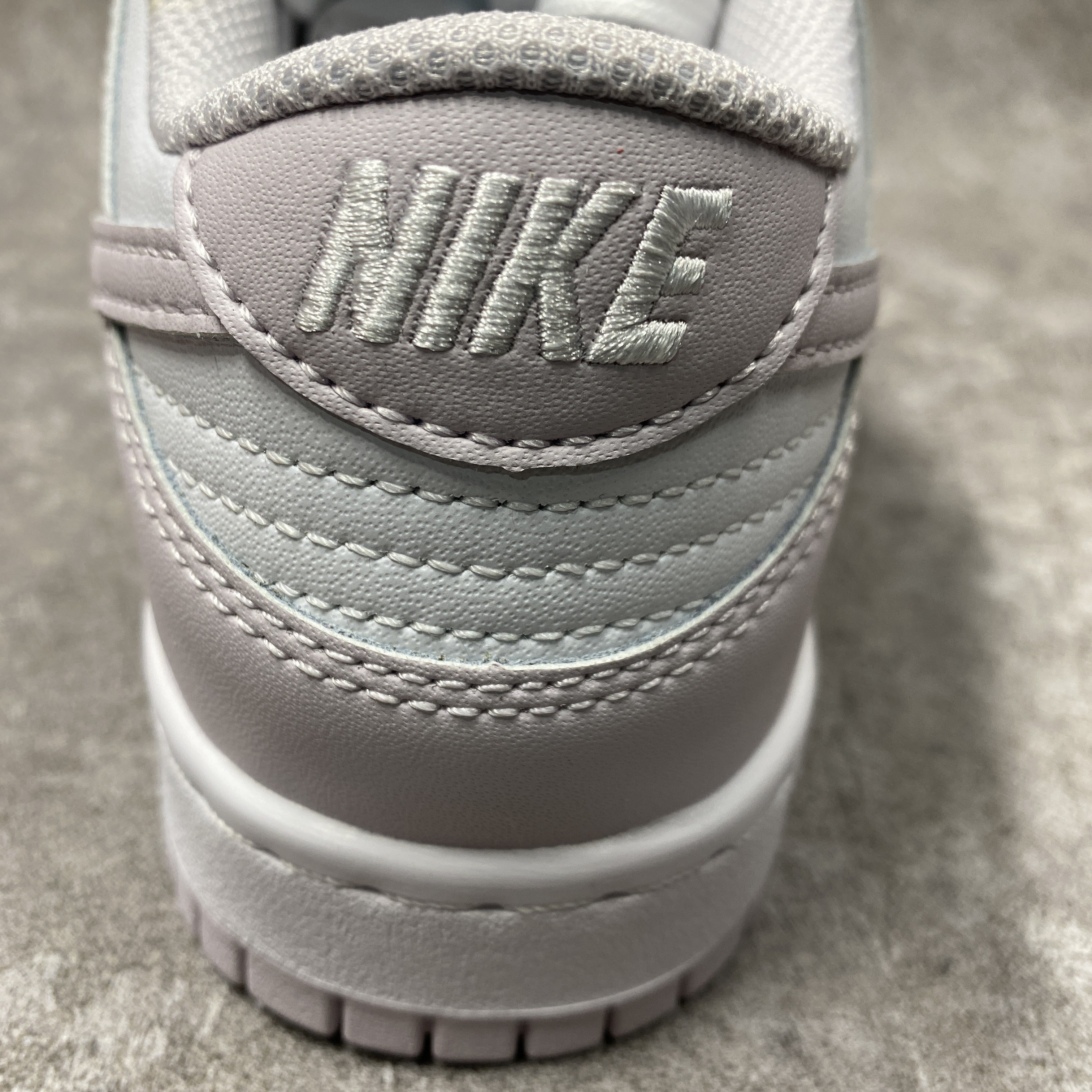 Nike Dunk Low Light Violet