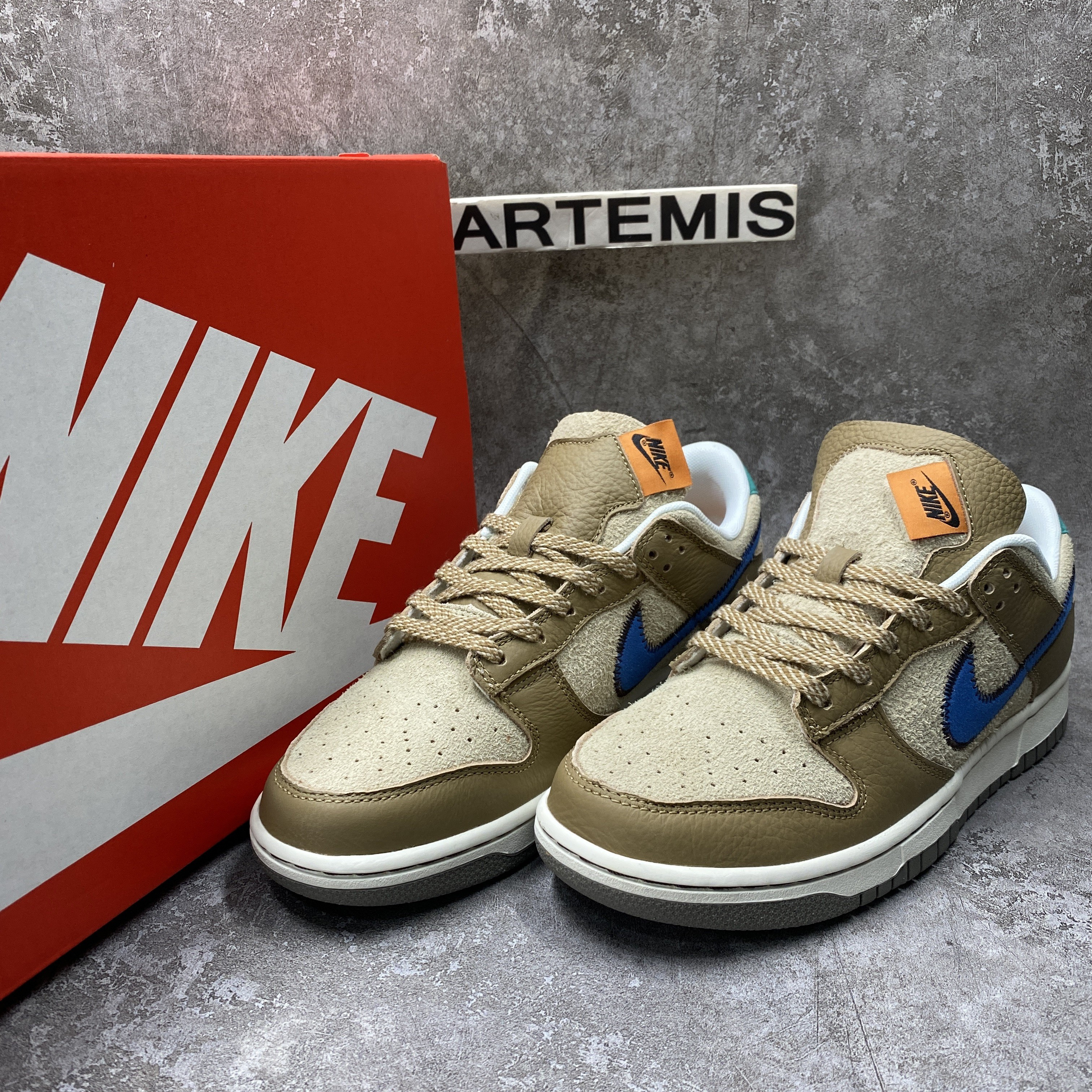 Nike Dunk Low X Size