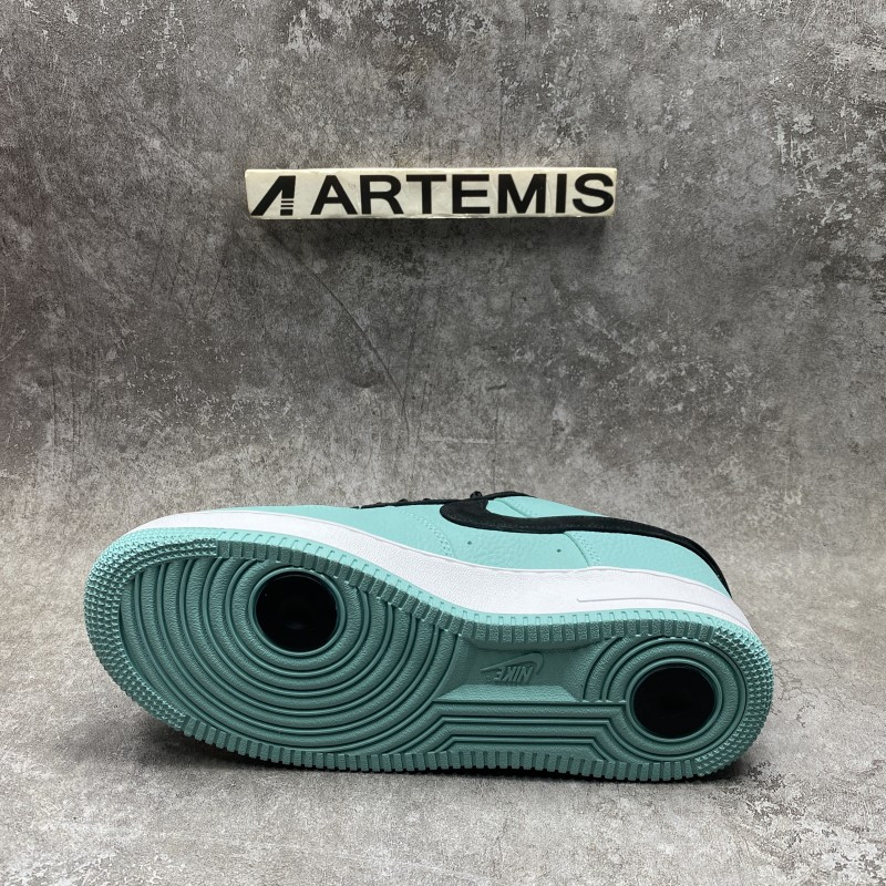 nike air force 1 low T*f*ny & co. 1837 (friends and family)