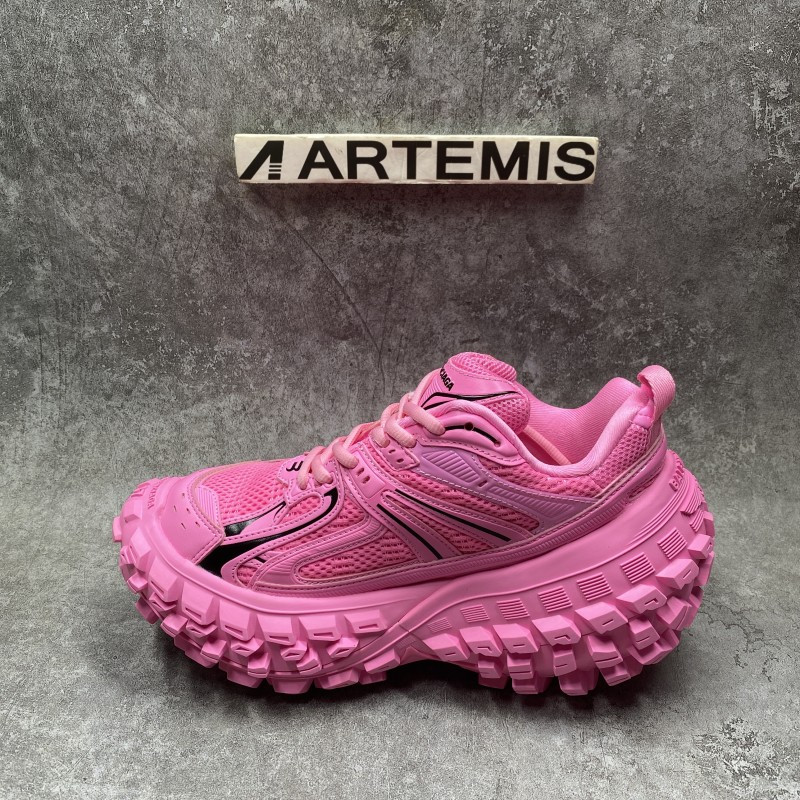 Balenciga Defender Sneakers In Pink