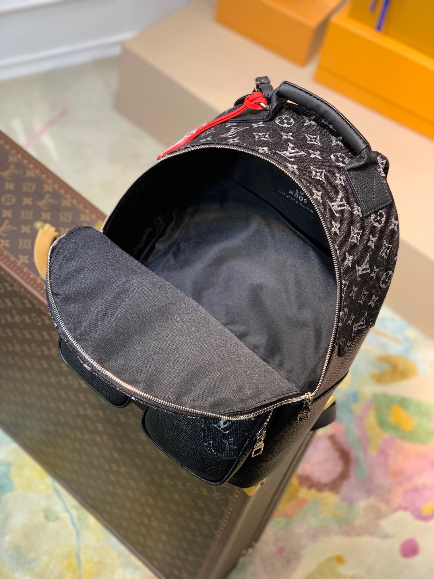 LV BACKPACK MULTIPOCKET M45973
