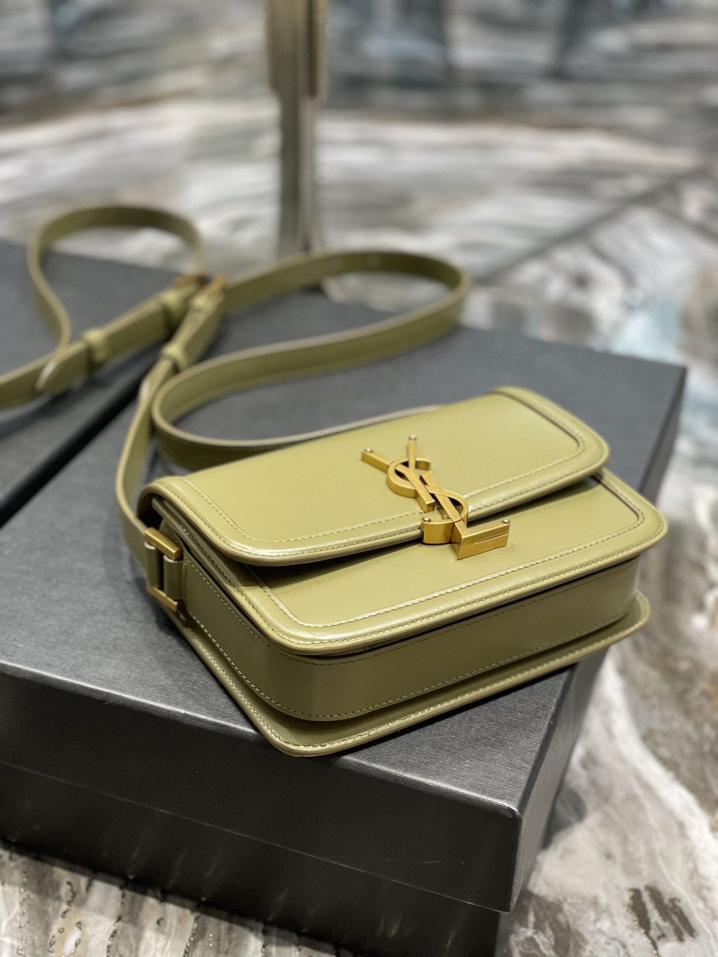 y*l solferino small satchel in box Sa**t Lau*nt avocado green 7.4 x 5.1 x 1.9 inches