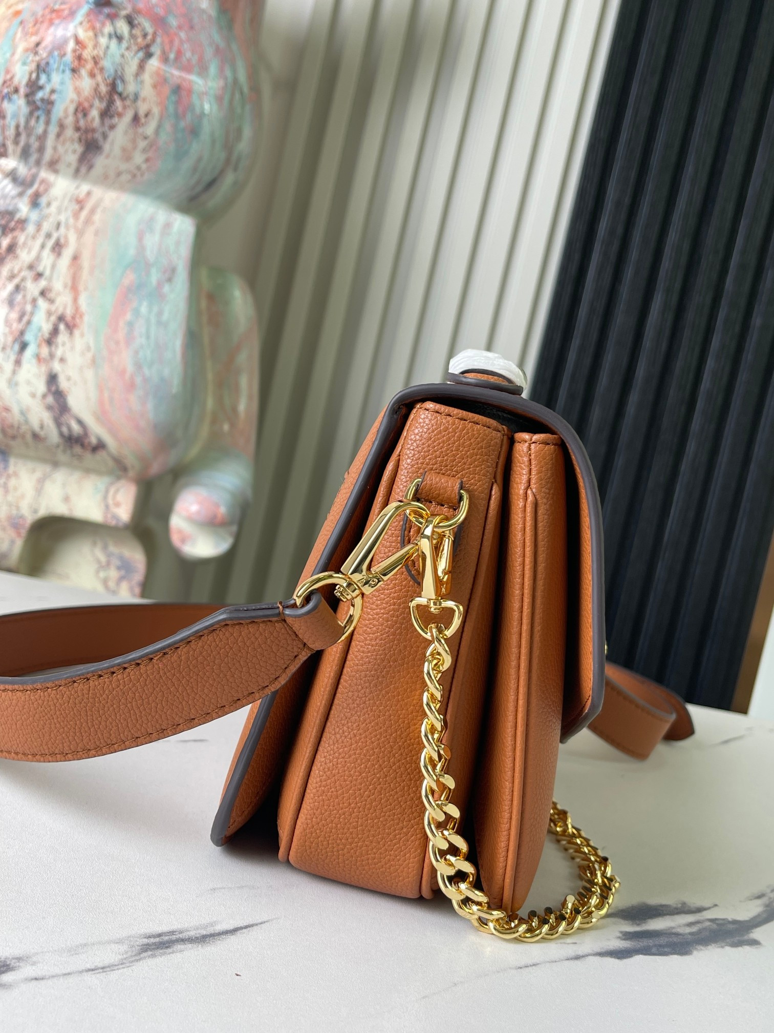 LV M22952 Oxford 8.7 x 6.3 x 3.7 inches