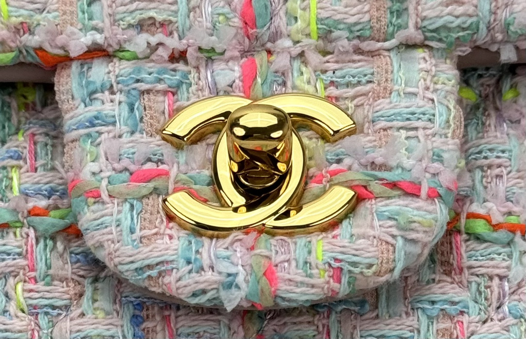 Ch*el classic 11.12 handbag 4.7 × 7.8 × 2.3 in