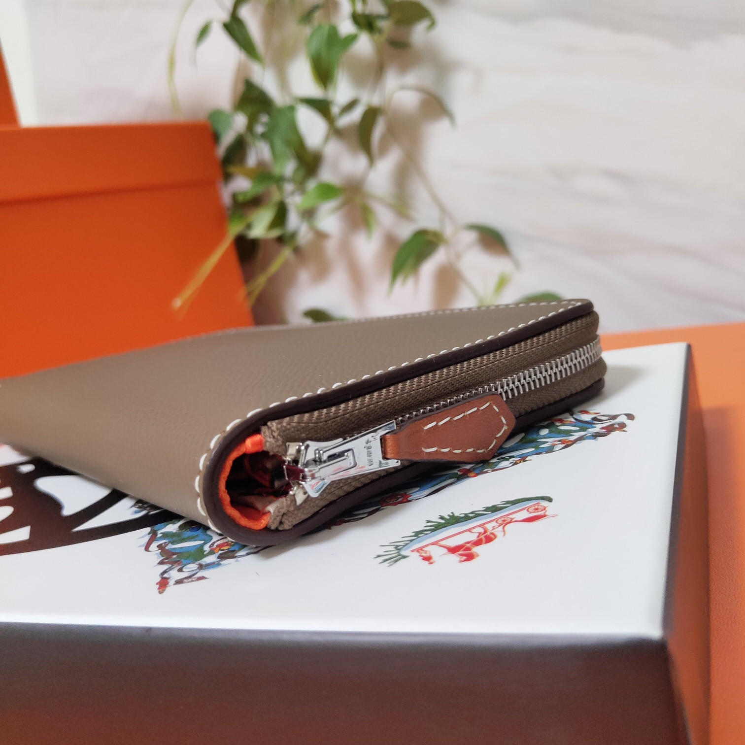 Hermès Long Wallet 20x11cm