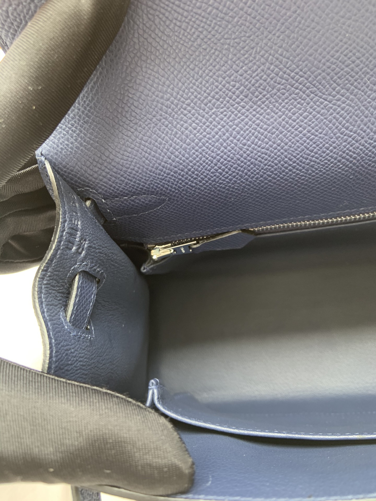 HERMÈS Kelly Silver-tone Hardware 25 28