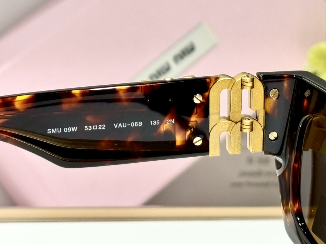 Miu Miu Glasses SMU11W 54-21-135